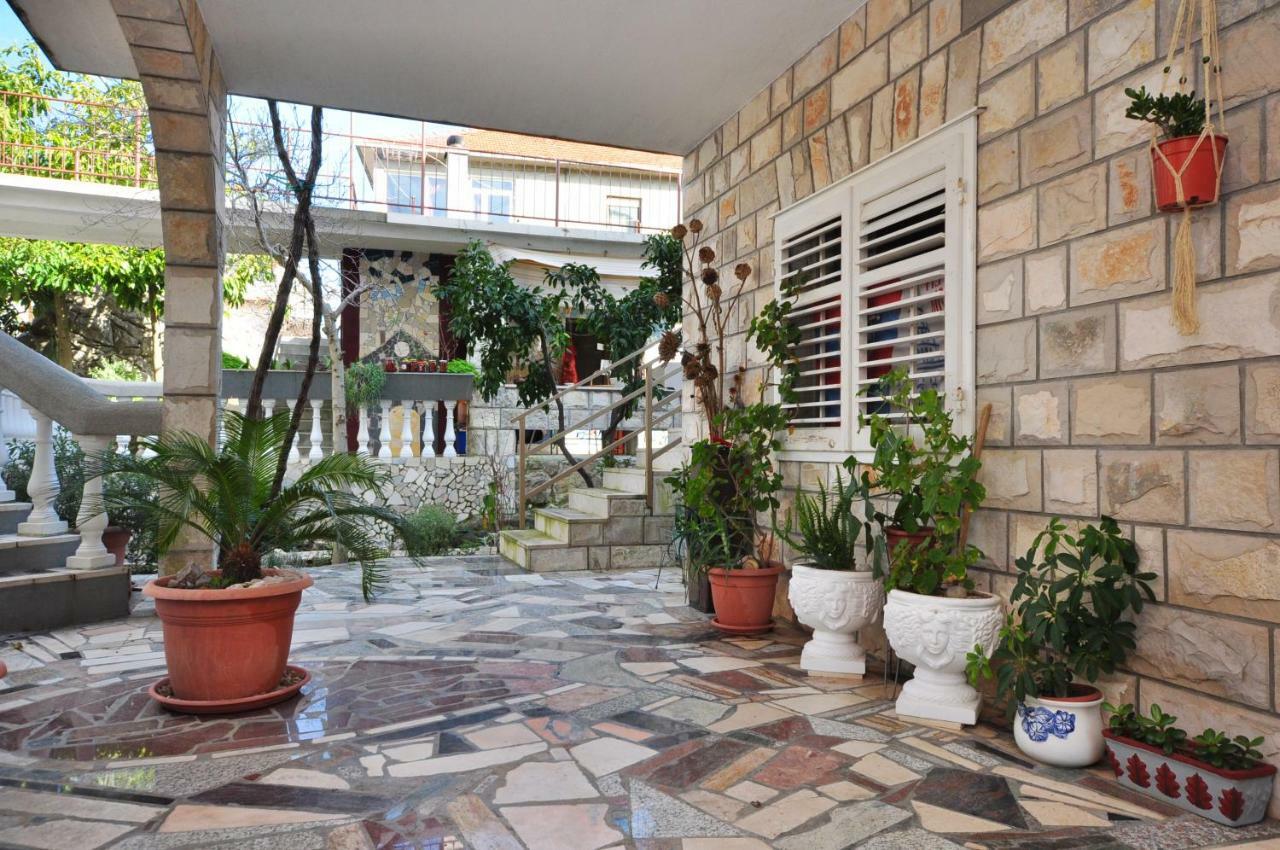 Apartmani Mlaja เทรอปาย ภายนอก รูปภาพ